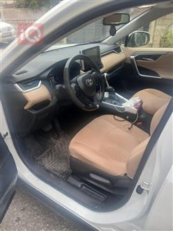 تويوتا راف 4